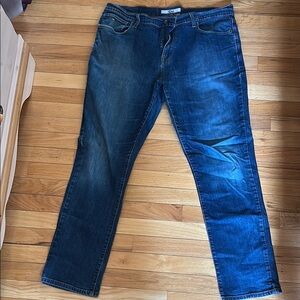 Tommy Hilfiger Men's Dark Blue Relaxed Jeans